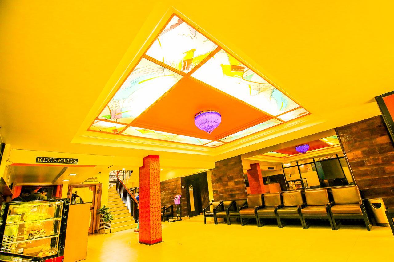 Hotel Sangam Karad Экстерьер фото